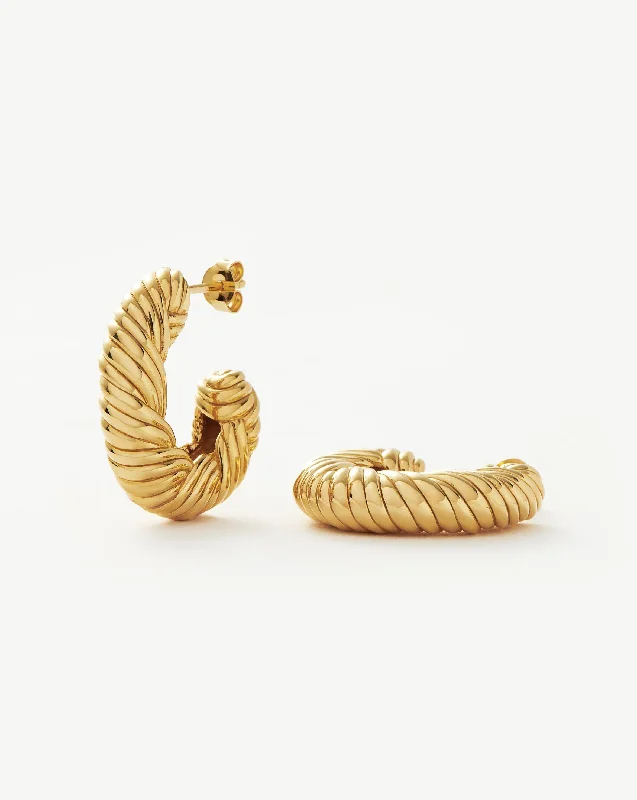 Women's Earrings – Elegant Designs for Every Personality--Wavy Ridge Medium Hoop Earrings