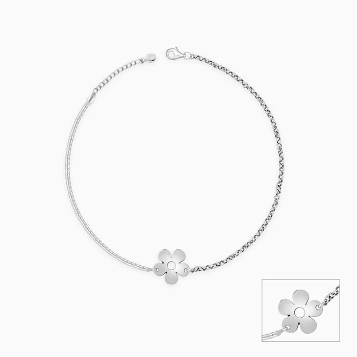 Bold Anklets for Fashion-Forward Women-Silver Radiance Toe Anklet