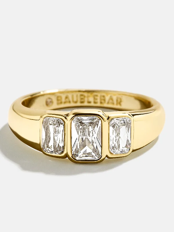 Chic Women's Rings for Fashion-Forward Looks-Sofie Ring - Gold/Pavé
