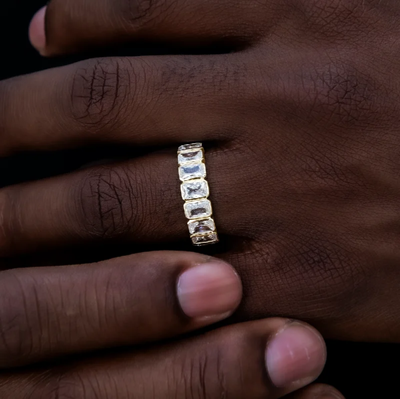 Men's Bracelets with Tribal Patterns-Baguette Bezel Ring in Yellow Gold Vermeil