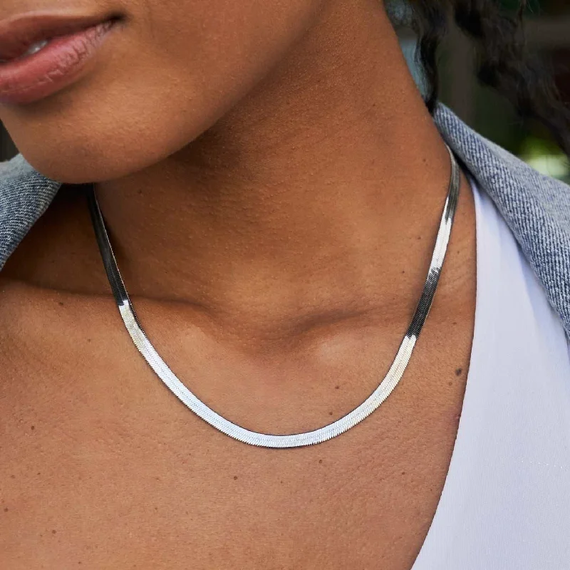 Shop Classic Women's Necklaces & Pendants with a Modern Twist-Herringbone Necklace in White Gold - 4mm Shop Classic Women's Necklaces & Pendants with a Modern Twist-Herringbone Necklace in White Gold - 4mm