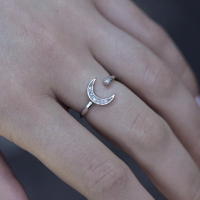 Chic Women's Rings for Fashion-Forward Looks-INDU. Moon & Star Ring