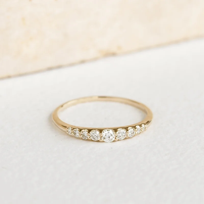 Chic Women's Rings for Fashion-Forward Looks-Graduated Diamond Ring 14k Gold - Zoe