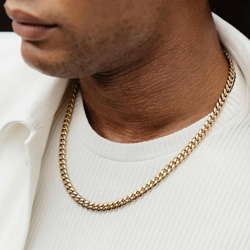 Shop Durable Men's Earrings for Everyday Wear-Miami Cuban Link Chain in Yellow Gold - 8mm Shop Durable Men's Earrings for Everyday Wear-Miami Cuban Link Chain in Yellow Gold - 8mm