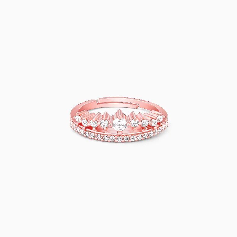 Chic Women's Rings for Fashion-Forward Looks-Rose Gold Queen's Crown Ring