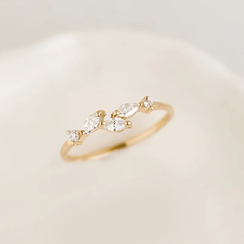 Chic Women's Rings for Fashion-Forward Looks-Diamond Leaf Ring 14k Gold - Noemi