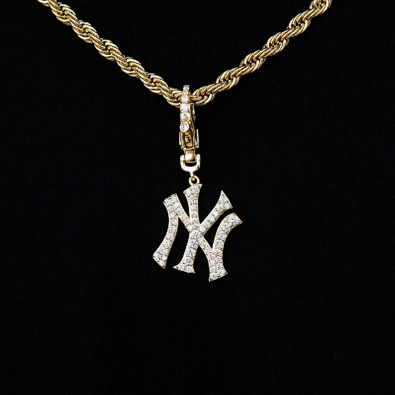Exclusive Men's Necklaces & Pendants for the Modern Gentleman-New York Yankees Official MLB Micro Logo Clip On Pendant in Yellow Gold Exclusive Men's Necklaces & Pendants for the Modern Gentleman-New York Yankees Official MLB Micro Logo Clip On Pendant in Yellow Gold