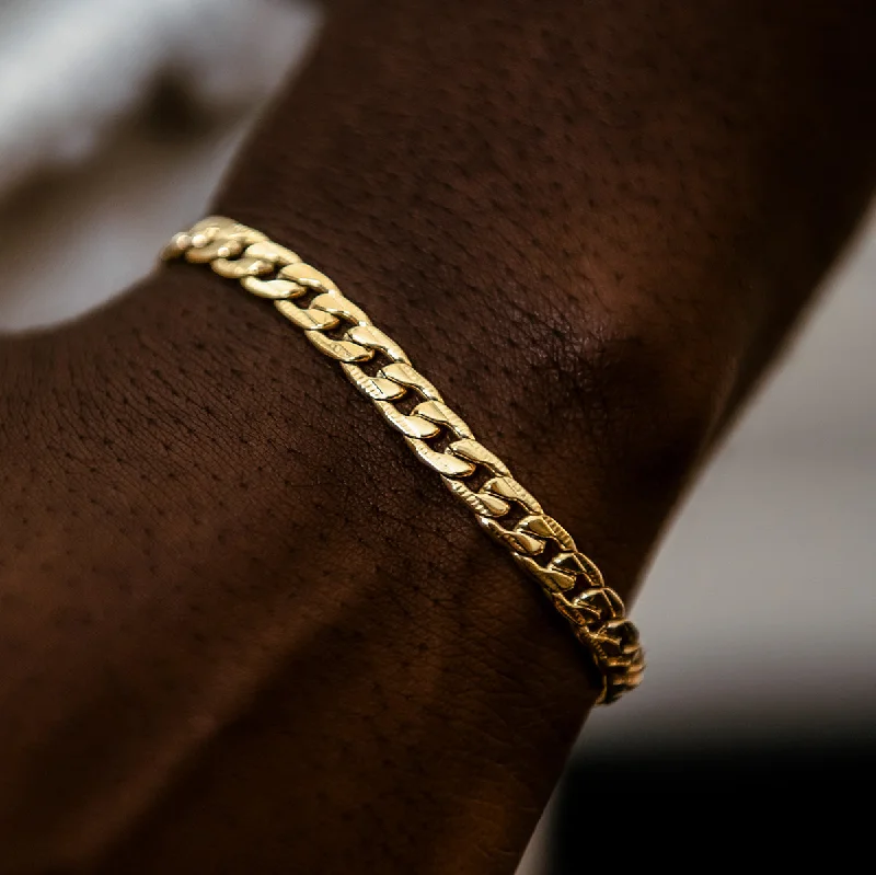 Affordable Bracelets for Men-Curb Chain Bracelet in Yellow Gold- 6mm