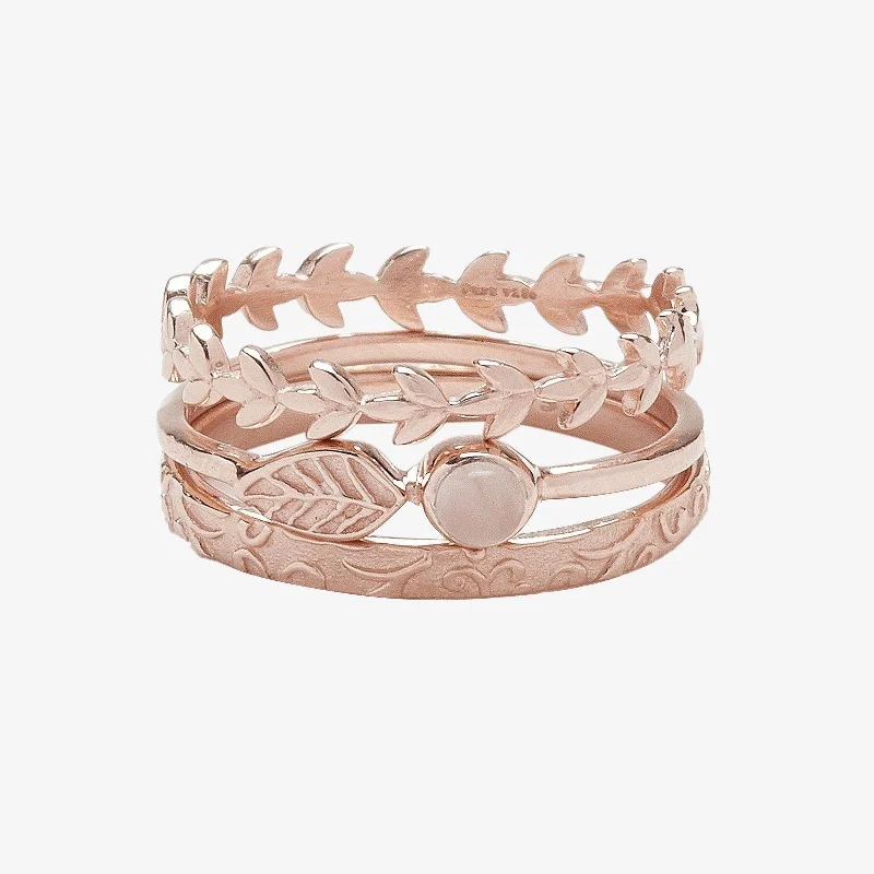 Chic Women's Rings for Fashion-Forward Looks-Meadow Ring Stack