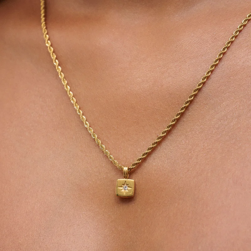 Shop Classic Women's  Necklaces & Pendants with a Modern Twist-Noosa Necklace