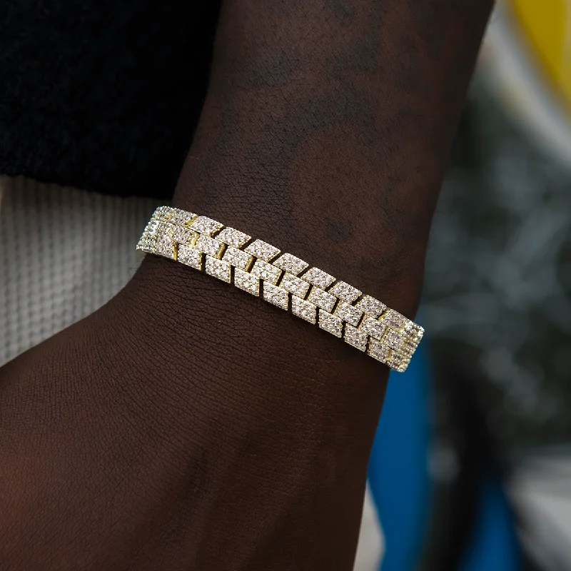 Men's Bracelets with Engraved Designs for Special Gifts-Diamond Spine Bracelet in Yellow Gold Men's Bracelets with Engraved Designs for Special Gifts-Diamond Spine Bracelet in Yellow Gold