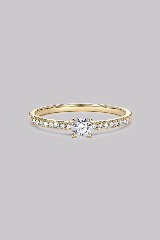 Chic Women's Rings for Fashion-Forward Looks-Pavé Round Diamond Ring (0.39ct)
