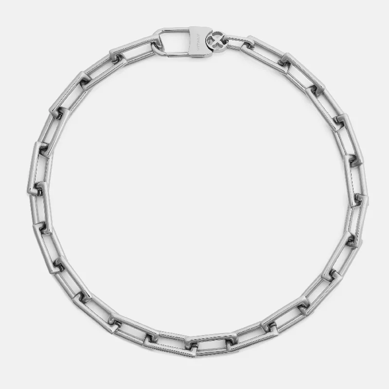 Exclusive Men's Necklaces & Pendants for the Modern Gentleman-Backlash