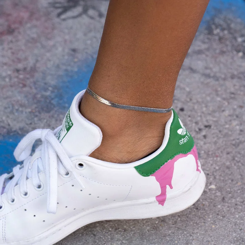 Trendy Anklets for Casual Looks-Herringbone Anklet in White Gold - 4mm