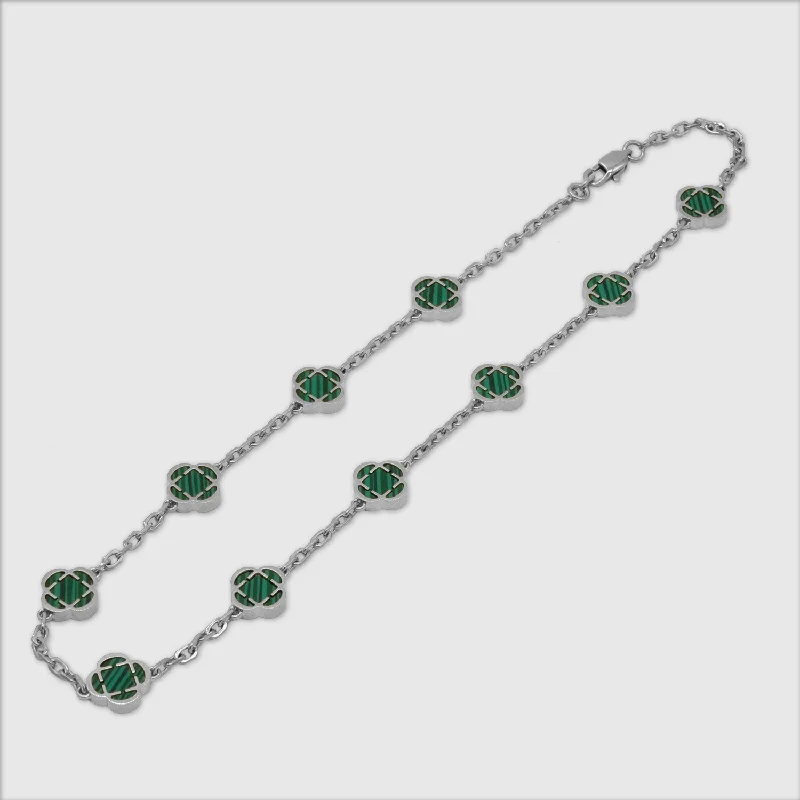 Exclusive Men's Necklaces & Pendants for the Modern Gentleman-Malachite Clover Stone Necklace (Silver) Exclusive Men's Necklaces & Pendants for the Modern Gentleman-Malachite Clover Stone Necklace (Silver)