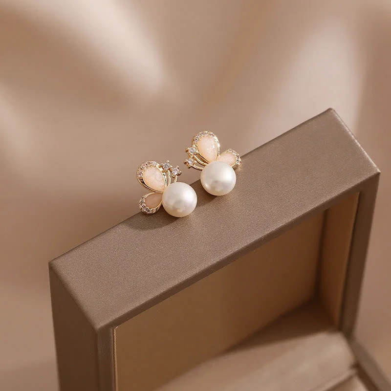 Women's Earrings – Elegant Designs for Every Personality--Buddha Stones 18K Gold Pearl Butterfly Love Freedom Stud Earrings Women's Earrings – Elegant Designs for Every Personality--Buddha Stones 18K Gold Pearl Butterfly Love Freedom Stud Earrings