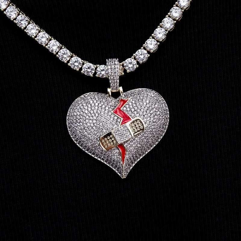 Exclusive Men's Necklaces & Pendants for the Modern Gentleman-Scars Fade Pendant