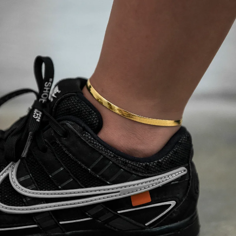 Customized Anklets with Unique Designs-Herringbone Anklet in Yellow Gold - 4mm