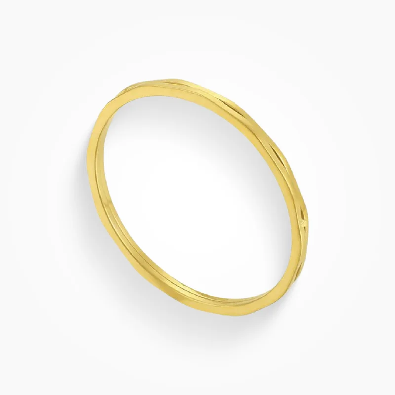 Chic Women's Rings for Fashion-Forward Looks-Luna Ring