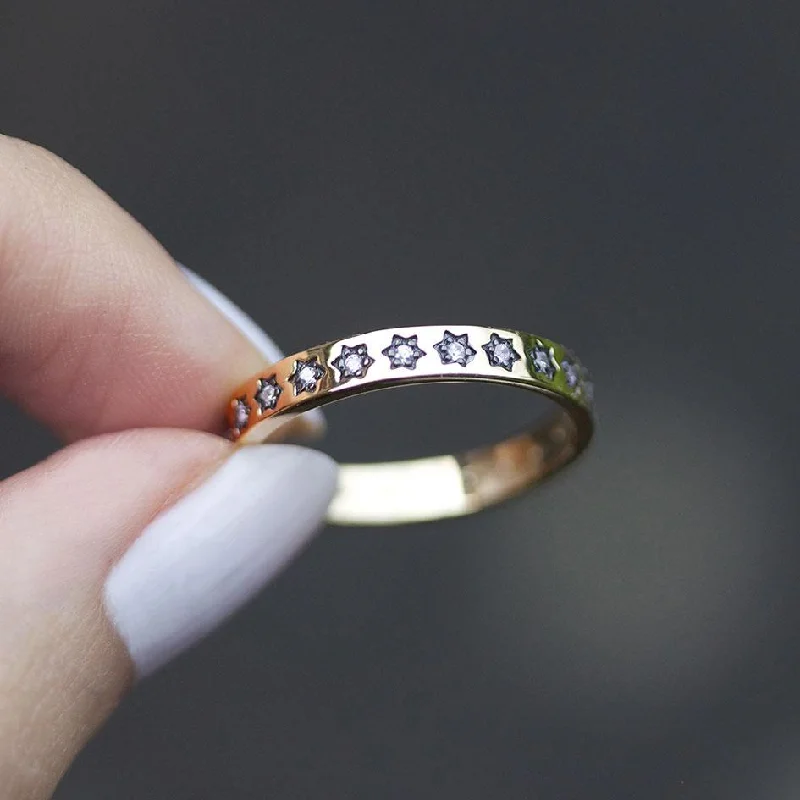 Chic Women's Rings for Fashion-Forward Looks-COUNTING STARS. Cubic Zirconia Gold Star Ring Chic Women's Rings for Fashion-Forward Looks-COUNTING STARS. Cubic Zirconia Gold Star Ring
