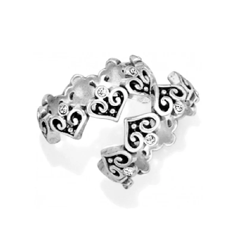 Chic Women's Rings for Fashion-Forward Looks-Alcazar Heart Ring