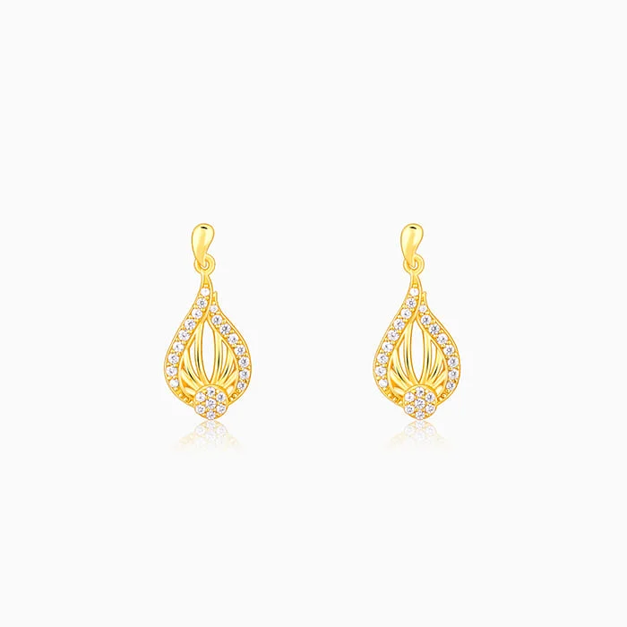 Women's Earrings – Elegant Designs for Every Personality--Golden Glint Earrings