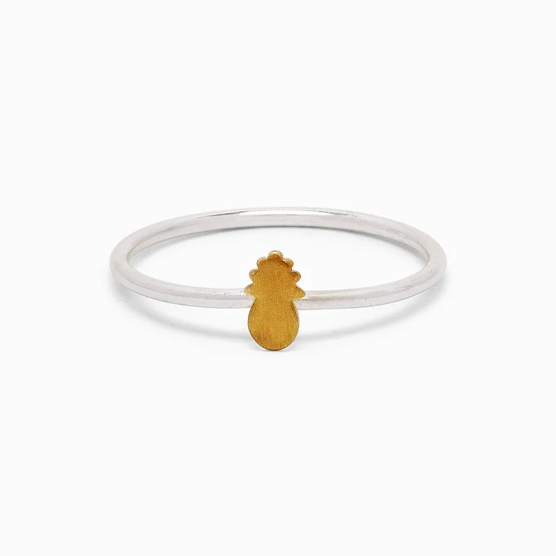 Chic Women's Rings for Fashion-Forward Looks-Pineapple Ring