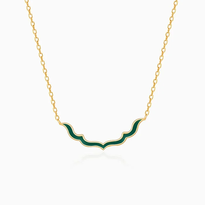 Shop Classic Women's Necklaces & Pendants with a Modern Twist-Golden Emerald Nawab Necklace Shop Classic Women's Necklaces & Pendants with a Modern Twist-Golden Emerald Nawab Necklace