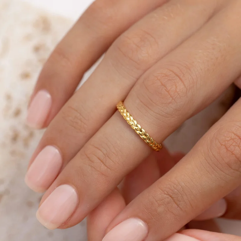 Chic Women's Rings for Fashion-Forward Looks-Braid Ring - Lena