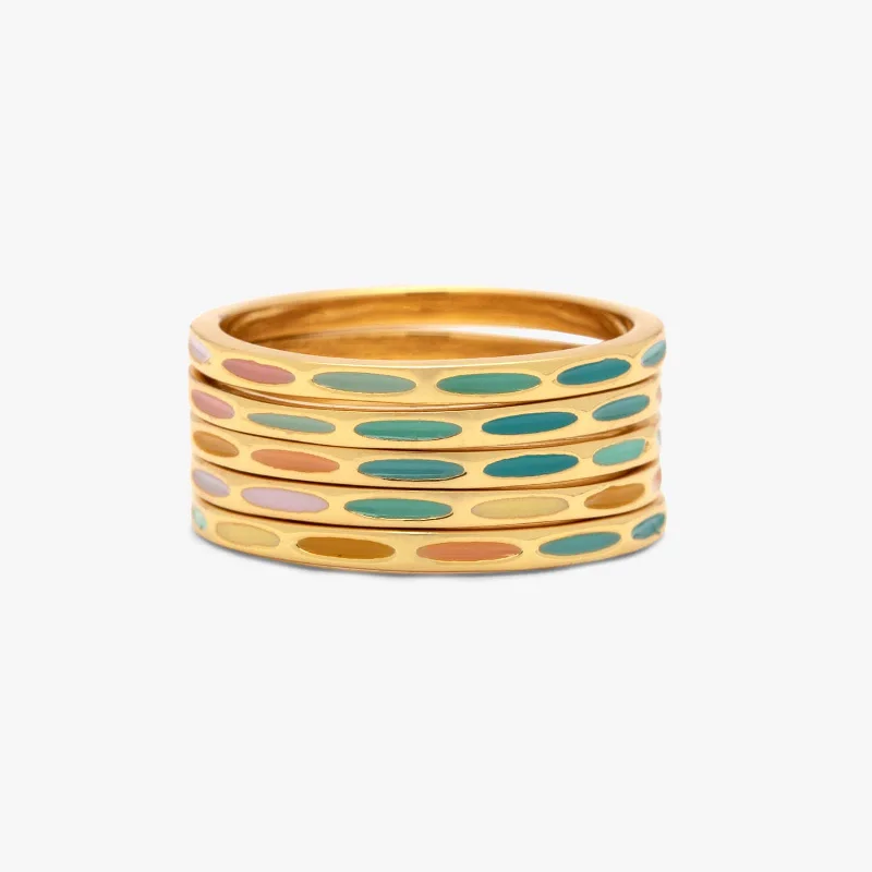 Chic Women's Rings for Fashion-Forward Looks-Ombre Ring Stack
