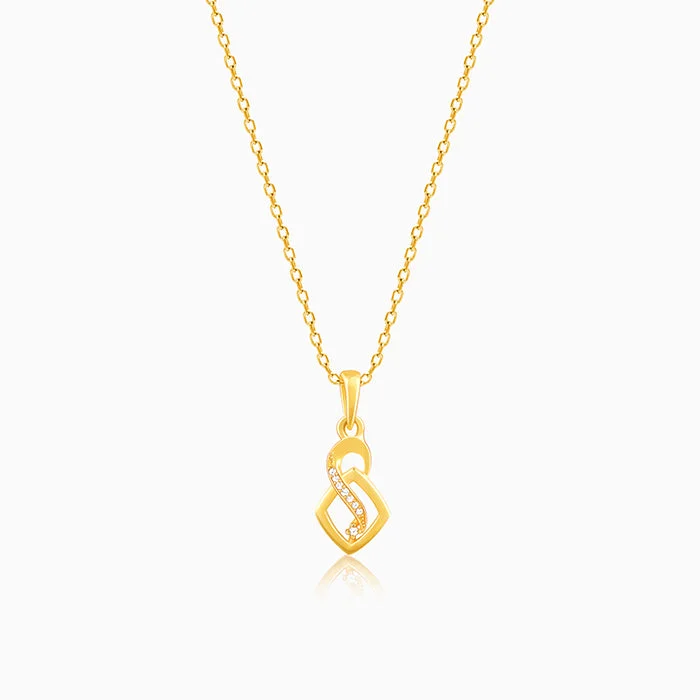 Shop Classic Women's  Necklaces & Pendants with a Modern Twist-Golden Pretty Geometric Pendant With Link Chain