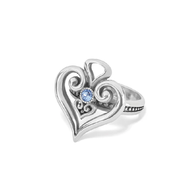 Chic Women's Rings for Fashion-Forward Looks-Alcazar Heart Glint Ring