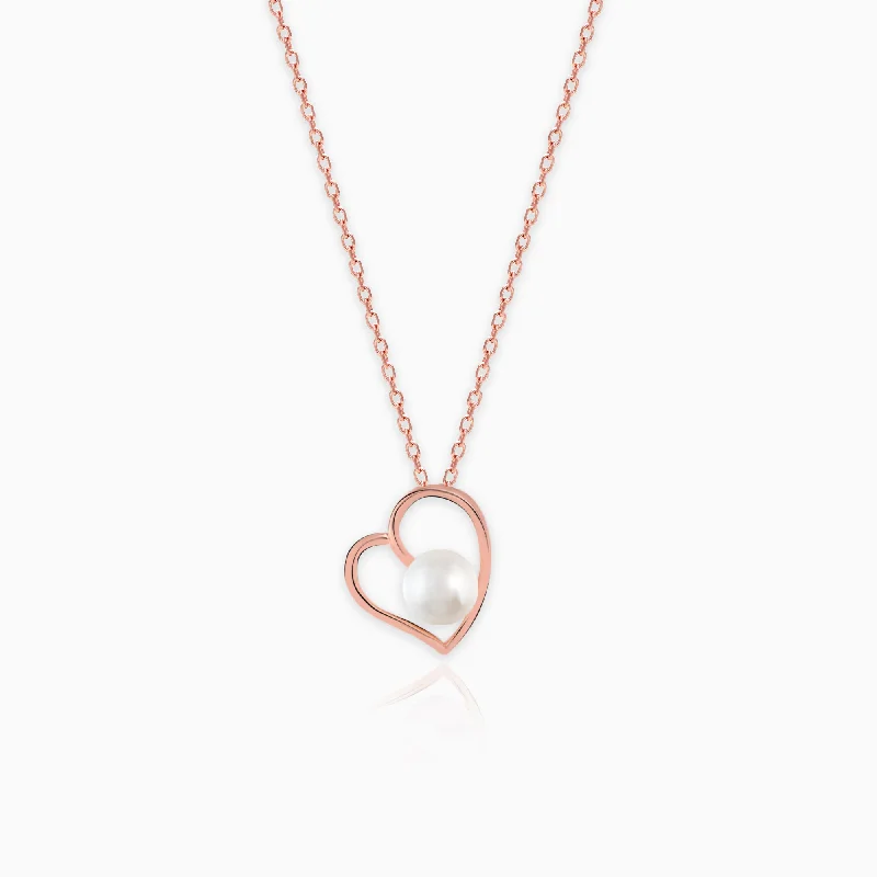 Shop Classic Women's Necklaces & Pendants with a Modern Twist-Rose Gold Pearl Heart Pendant with Link Chain Shop Classic Women's Necklaces & Pendants with a Modern Twist-Rose Gold Pearl Heart Pendant with Link Chain