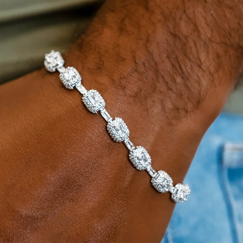 Men's Bracelets for Outdoor Adventures-Diamond Cushion Cut Bracelet
