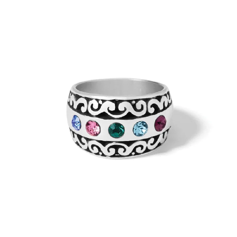 Chic Women's Rings for Fashion-Forward Looks-Elora Gems Ring