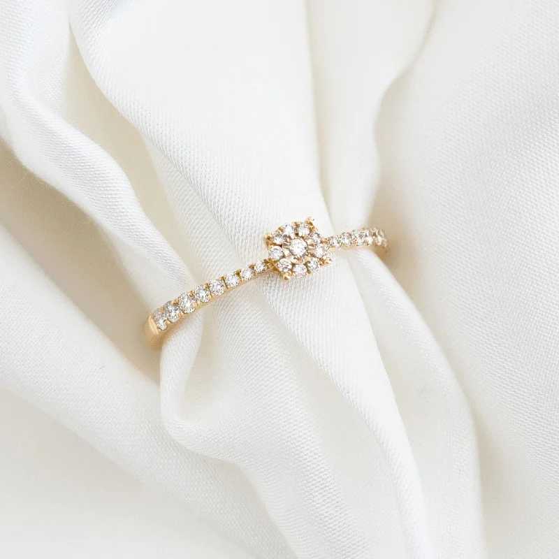 Chic Women's Rings for Fashion-Forward Looks-Round Cluster Diamond Ring 14k Gold - Brisa Chic Women's Rings for Fashion-Forward Looks-Round Cluster Diamond Ring 14k Gold - Brisa