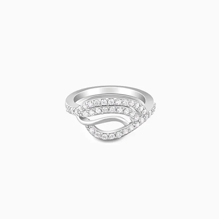 Chic Women's Rings for Fashion-Forward Looks-Silver Wave Swell Ring