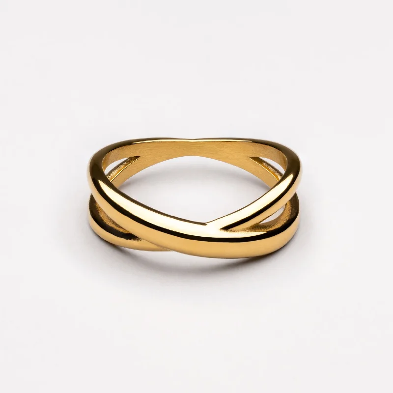 Chic Women's Rings for Fashion-Forward Looks-Bold Cross Ring