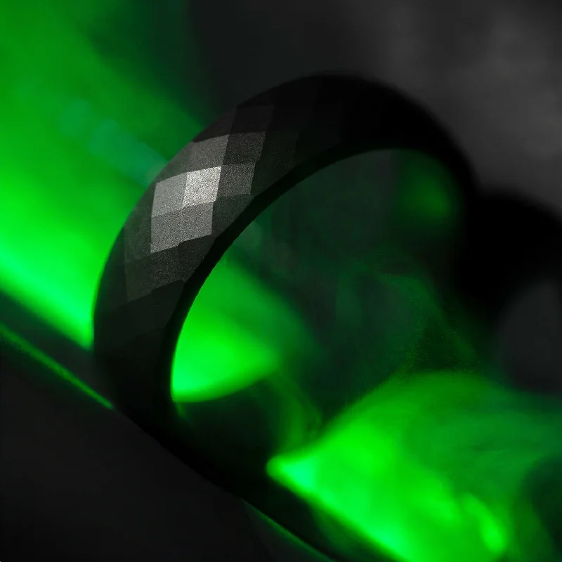 Top Men's Rings – Crafted for Every Style  Matte Black Rhombus Ceramic Ring