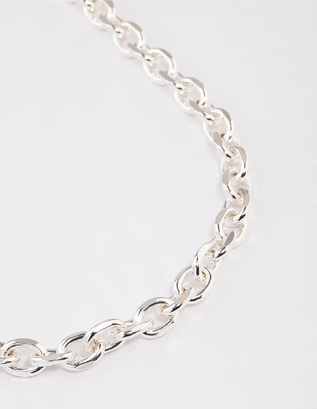 Shop Classic Women's Necklaces & Pendants with a Modern Twist-Silver Cable Chain Necklace Shop Classic Women's Necklaces & Pendants with a Modern Twist-Silver Cable Chain Necklace