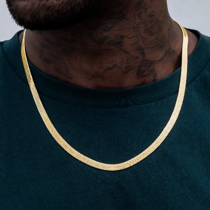 Exclusive Men's Necklaces & Pendants for the Modern Gentleman-Herringbone Chain in Yellow Gold- 6mm