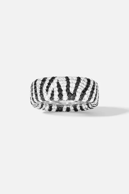 Chic Women's Rings for Fashion-Forward Looks-Chunky Zebra Ring