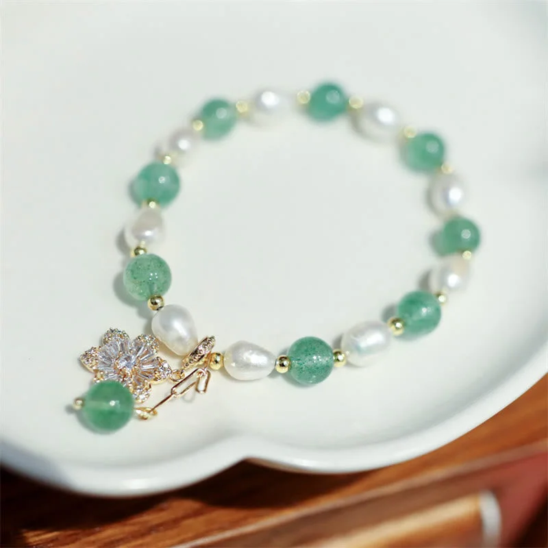Simple Crystal Bangles for Women-Buddha Stones Natural Green Strawberry Quartz Pearl Flower Charm Love Bracelet Simple Crystal Bangles for Women-Buddha Stones Natural Green Strawberry Quartz Pearl Flower Charm Love Bracelet