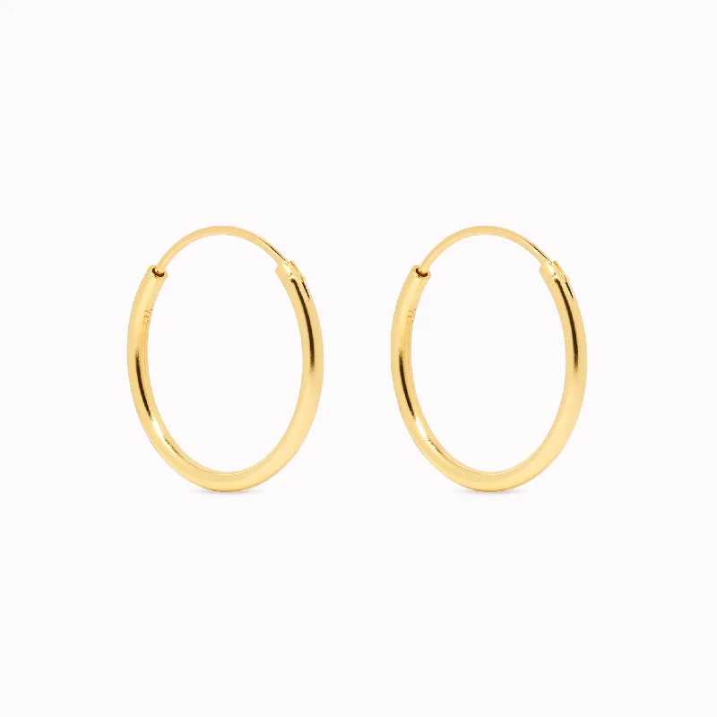 Women's Earrings – Elegant Designs for Every Personality--Gold Hoop Earrings 20mm - Rebecca Women's Earrings – Elegant Designs for Every Personality--Gold Hoop Earrings 20mm - Rebecca