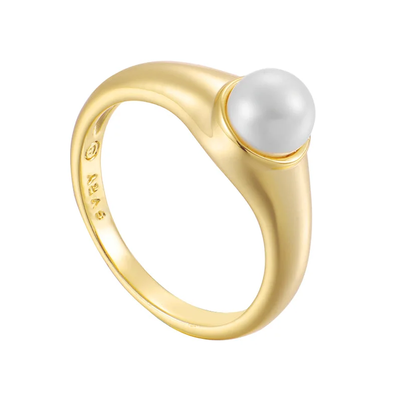 Chic Women's Rings for Fashion-Forward Looks-Snowball Ring
