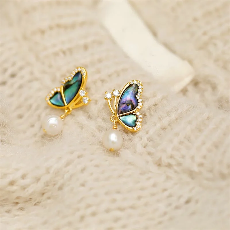 Women's Earrings – Elegant Designs for Every Personality--Buddha Stones 18K Gold Plated Copper Pearl Butterfly Love Stud Earrings Women's Earrings – Elegant Designs for Every Personality--Buddha Stones 18K Gold Plated Copper Pearl Butterfly Love Stud Earrings