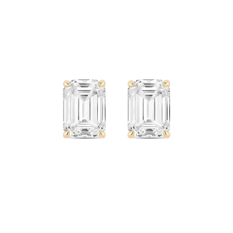 Women's Earrings – Elegant Designs for Every Personality--The Emerald Solitaire Studs