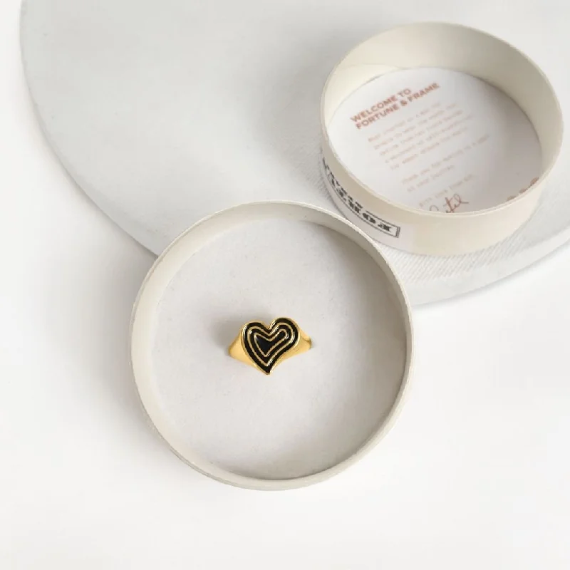 Chic Women's Rings for Fashion-Forward Looks-Deco Heart Signet Ring (Onyx) - Gold