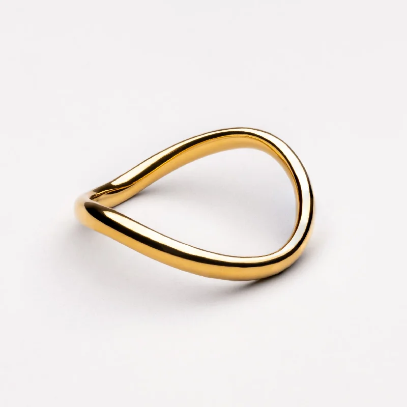 Chic Women's Rings for Fashion-Forward Looks-Wavy Ring