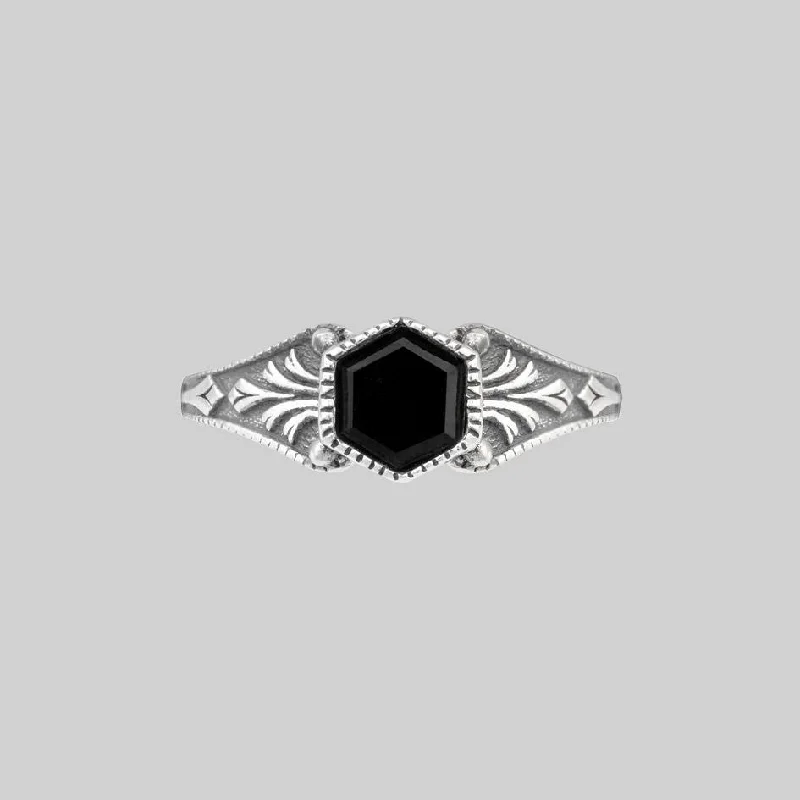 Chic Women's Rings for Fashion-Forward Looks-RELIC. Onyx Hexagon Ring - Silver